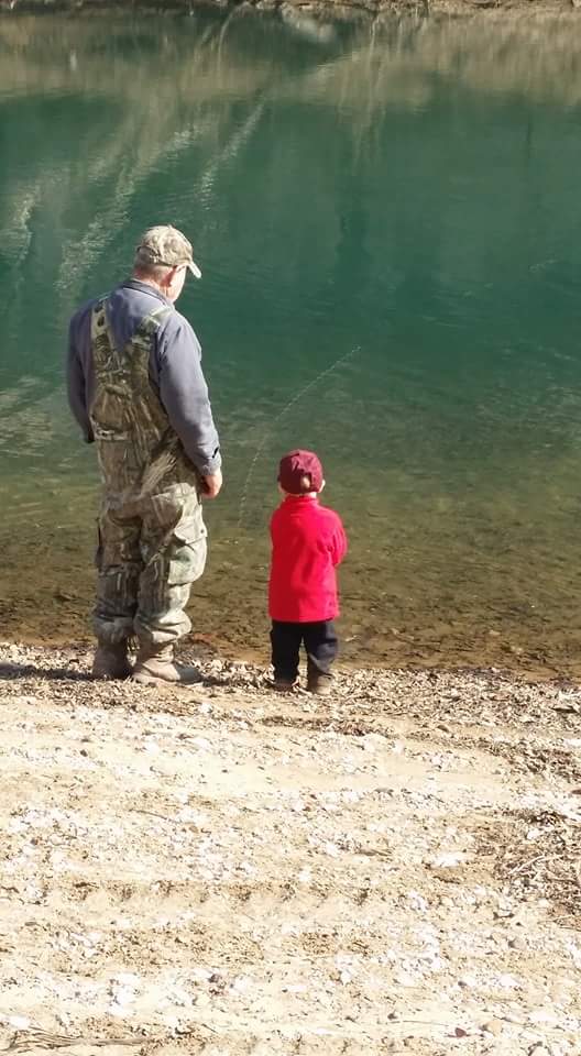 Kids love creek fishing near Buffalo National River during vacations for families.