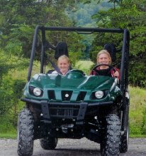 4 X 4 girls enjoy off roading and atv trail riding at Bear Creek Log Cabins in NW Arkansas